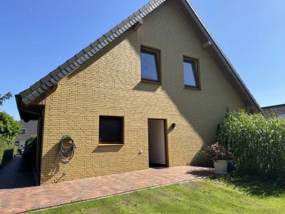 Großzügige 2,5 Doppelhaushälfte - mit Terrasse & Garten in Bassen
