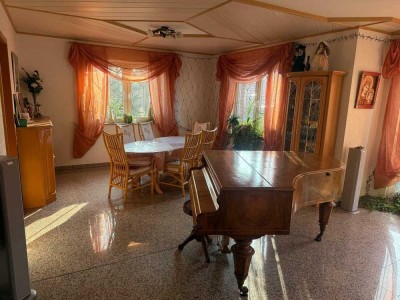 Geräumiges Einfamilienhaus in Top-Lage mit traumhaftem Blick ins Grüne – Nienburg.