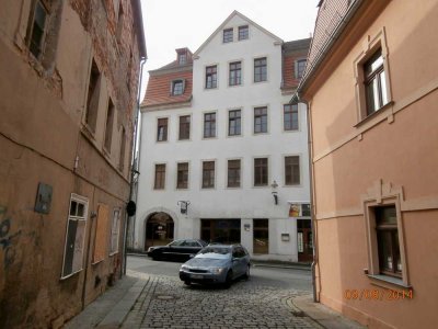 Helle Preiswerte, gepflegte 2-Zimmer-Wohnung mit Einbauküche in Zentrum von Zittau