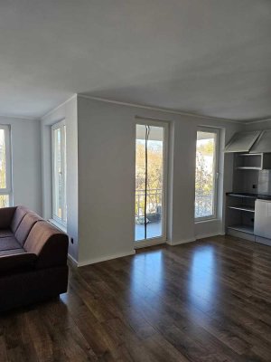 Moderne 3-Zi.-Wohnung mit Balkon in Düsseldorf-Hellerhof