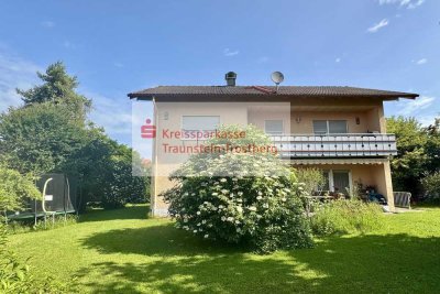Zukunftschancen in schöner Lage von Kammer - Zweifamilienhaus mit Nießbrauch