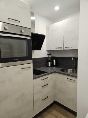 Stilvolle, geräumige 1-Zimmer-Hochparterre-Whg. mit Balkon und EBK in Bad Bergzabern