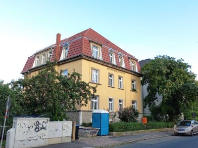 Preisgünst. gut geschnittene 3-Raum-Wohnung 76qm 1.OG DD-Briesnitznur 680,-+NK 70