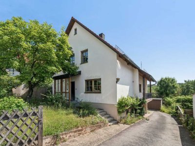 Sofort bezugsfertig: Ruhig gelegenes Zweifamilienhaus in Regensburg-Keilberg