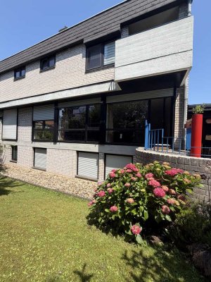 Großzügige 4-Zimmer-Wohnung mit Garten in Düsseldorf-Lierenfeld