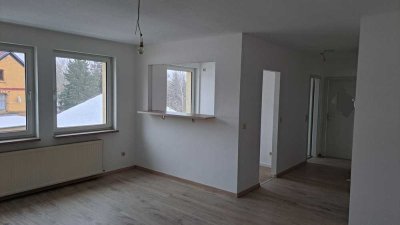 Attraktive 2-Zimmer-Wohnung, frisch saniert, in Apolda