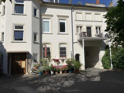 Bezaubernder Stilaltbau in Bestlage