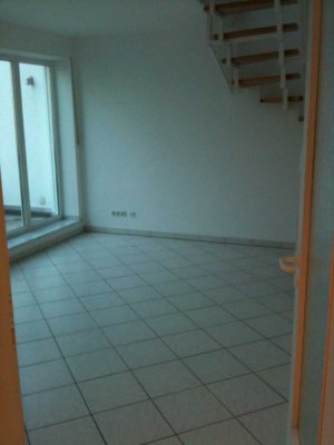 Helle 2-Zimmer Maisonette-Wohnung im 3. OG in Kerpen