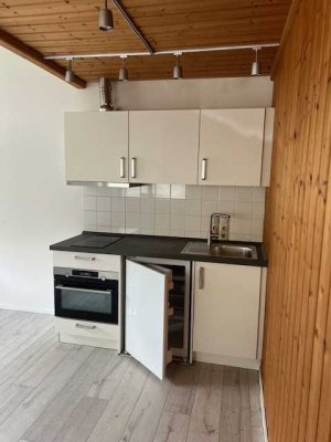 Nahe Starnberger See: geschmackvolle 2-Raum-EG-Wohnung in Degerndorf