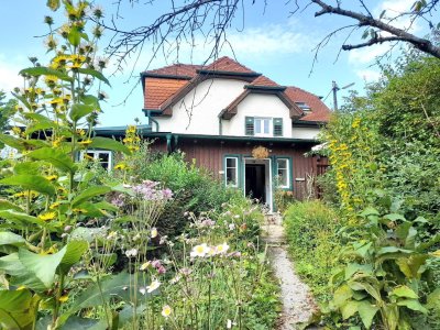 Charmante Villa, eingebettet in der Natur