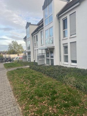 Helle 2-Zimmer Wohnung im EG in Mainz-Mombach