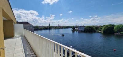 3-Zimmer-Penthousewohnung in Berlin Köpenick mit Traumsicht