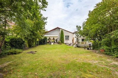 Gepflegter Bungalow in zentraler Wohnlage von Pinneberg mit Süd-Garten