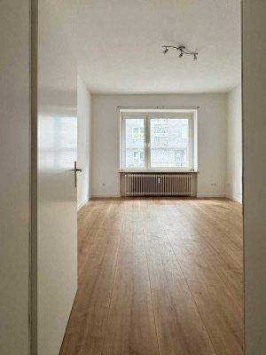 Frisch renovierte 1-Raum-Erdgeschosswohnung in der östlichen Innenstadt
