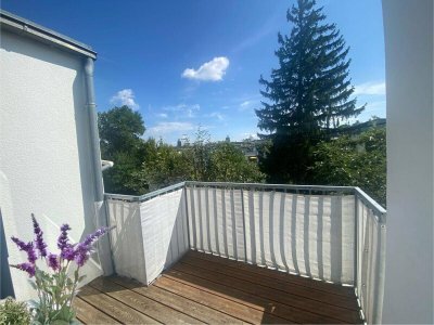 HIETZING - 2 Zimmer + BALKON in Ruhelage I 1 Bedroom Apartment + Balcony INKLUSIVE TG PARKPLATZ