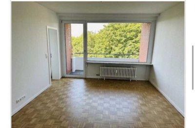 Frisch modernisierte 1-Zimmer-Wohnung mit Balkon in Hamburg-Stellingen