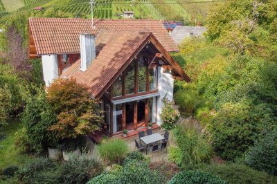 Attraktives Architektenhaus inmitten der Weinberge - für den Käufer provisionsfrei!