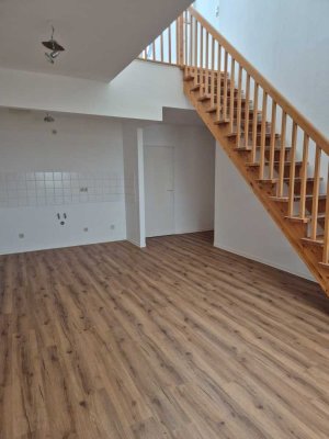 Schöne 1,5 Zimmerwohnung mit Terrasse im Zentrum