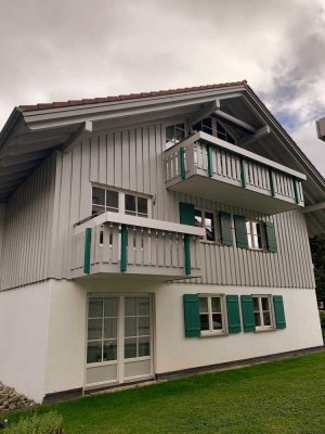 Schöne 2-Zimmerwohnung mit zwei Balkonen in Alpseenähe