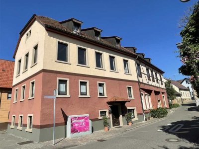 Denkmalgeschütztes Wohn- und Geschäftshaus in Bruchsal, OT Helmsheim!