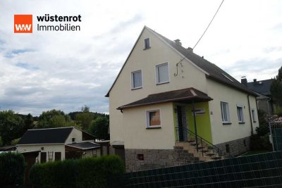 Schönes großes EFH (ca. 170 m²) mit herrlichem 1.300 m² Grundstück & Nebengebäuden