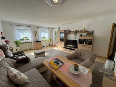 Helle 3-Zimmer-Wohnung mit Balkon, Garage und Gemeinschaftsgarten in Mühldorf am Inn