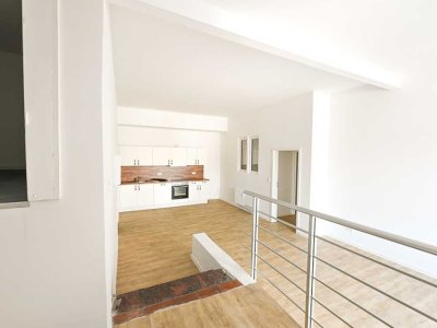 Neues 3,5 Zimmer-Loft! - EG, Glasfaser, Terrasse ohne Garten