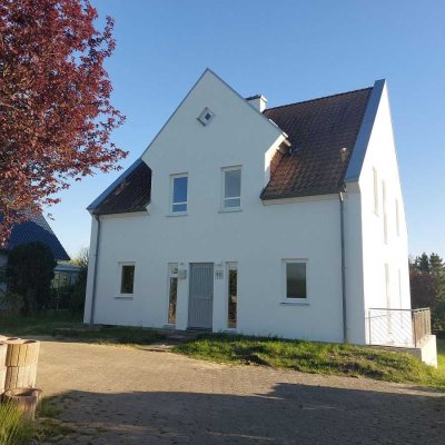 Einfamilienhaus mit Blick auf die Elbe in Seevetal