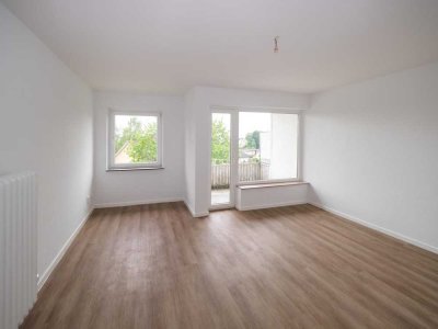Sanierte 2-Zimmer Wohnung | Balkon | Neues Bad | Aufzug