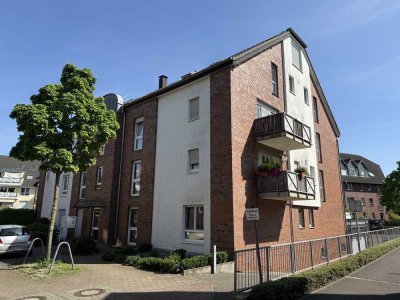 Helle 2-Zimmerwohnung mit Balkon und Garagenstellplatz in gefragter, zentraler Lage.