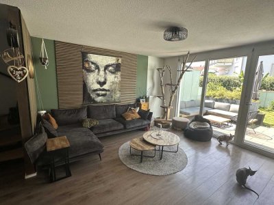 Wunderschönes Traumreihenhaus in Helmsheim Natur und Stadtnähe vereint