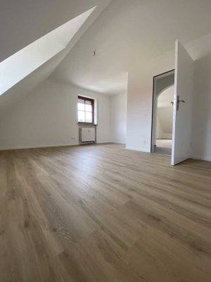 helle 58m² 2-Zimmer-Wohnung in Au / Hallertau