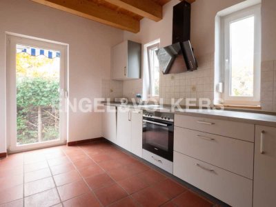 attraktive 2-Zimmer-Wohnung mit Terrasse und Gartenanteil in ruhiger Wohnlage