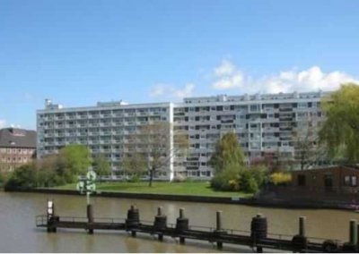 Erstbezug nach kompletter Sanierung - ruhige 2-Zimmer-Wohnung, gehobene Innenausstattung
