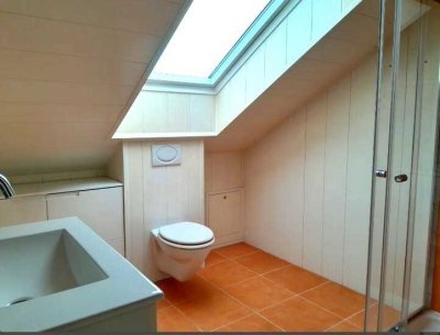 Exklusive Dachgeschosswohnung in traumhafter Lage
