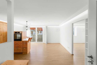 Elegante 2,5-Zimmer Wohnung mit Balkon im 1. OG in Winhöring