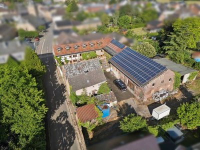 Historische Hofanlage mit Bauland in Nideggen: Gestalten Sie selbst nach Ihren Bedürfnissen!