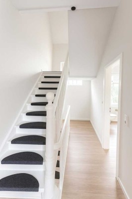 Modernisiertes Stadthaus mit Stil – Stellplatz & zentrale Lage