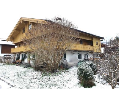 Großzügige 5-Zimmer-Wohnung über zwei Etagen!