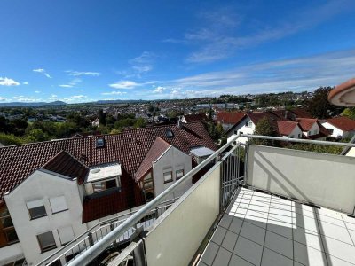 Attraktive 4-Zimmer-Wohnung mit Balkon und EBK in Wernau (Nackar)
