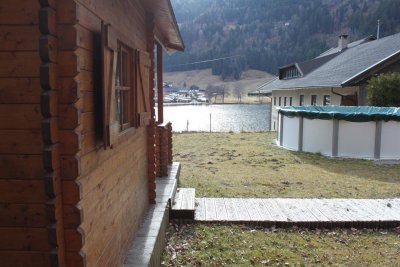 Großzügige Liegenschaft am Afritzer See mit direktem Seezugang und 180°-Panoramablick – ca. 4.600 m² Grundstück