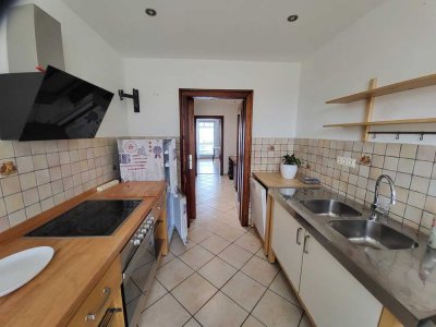 Asia Viertel 1-ZiKüDiBad Wohnung 6.-OG mit Aufzug 2 Balkone (Nord und Süd) mit EBK