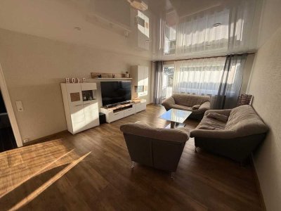 Auch möbliert! - Moderne 2 Zi Whg mit Küche+Balkon in ruhiger Lage & 8 Min zum Hbf
