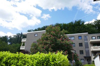 1-Zimmer, Terrasse und Garage!