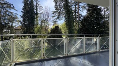 Heimelige 2-Zi-Wohnung
mit Balkon und Tiefgarage