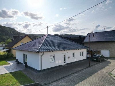 Moderner Bungalow in ruhiger Lage von Niederbreitbach