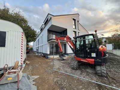 Großzügiges Wohnen im Neubau mit großzügiger Loggia und ruhiger Umgebung