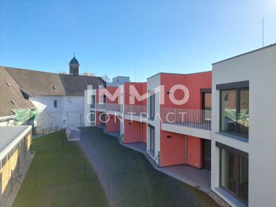 Erstbezug: Sonnige Terrassen-Wohnung + inklusive Garagenstellplatz