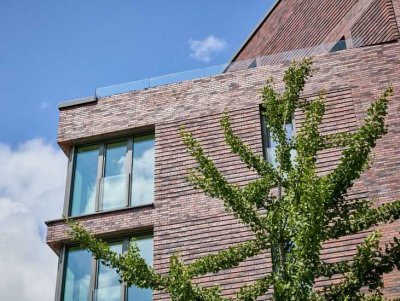 + 2-Zi. mit hellen Wohn-Ess-Bereich im Herzen Altona +