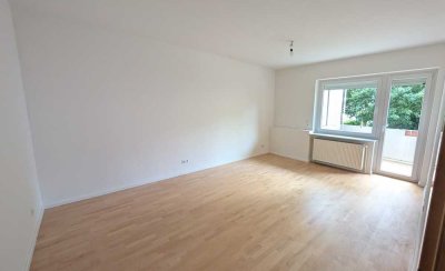 Lichtdurchflutete 4-Zimmer-Erdgeschosswohnung in Eilenriede- und Maschseenähe